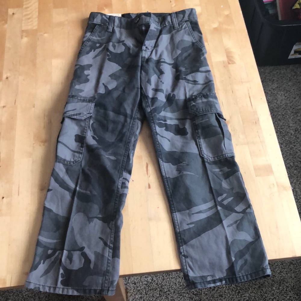 Boys cargo pants nwt